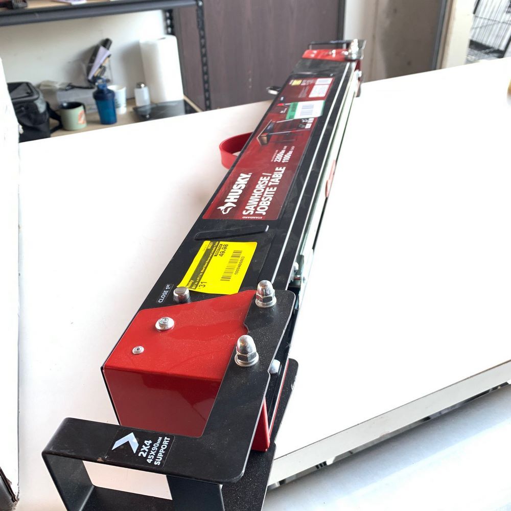 28.7 in *41.1 in steel saw horse and jobsite table 28.7 in *41.1 in steel saw horse and jobsite table